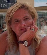 Elle van den Bogaart